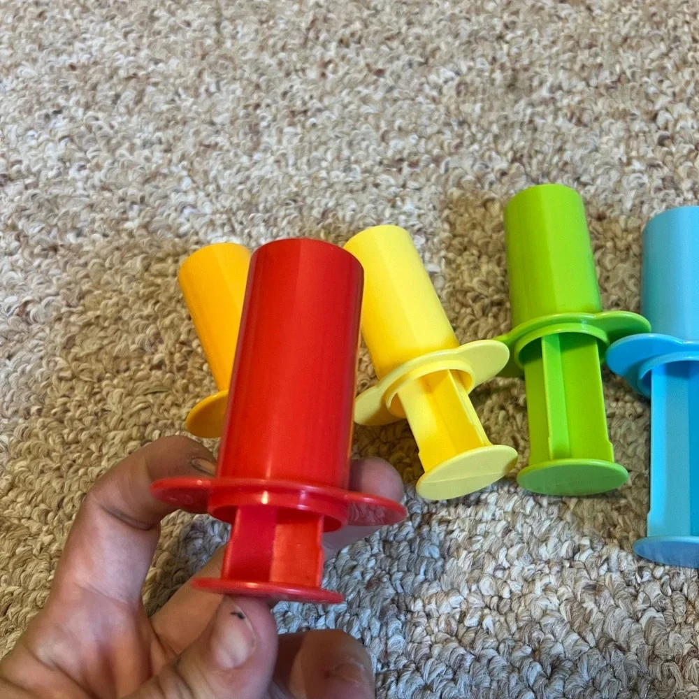 5pc Play Dough Extruder Tools Set Plastic Modeling Clay Molds Shapes Syringe Toy